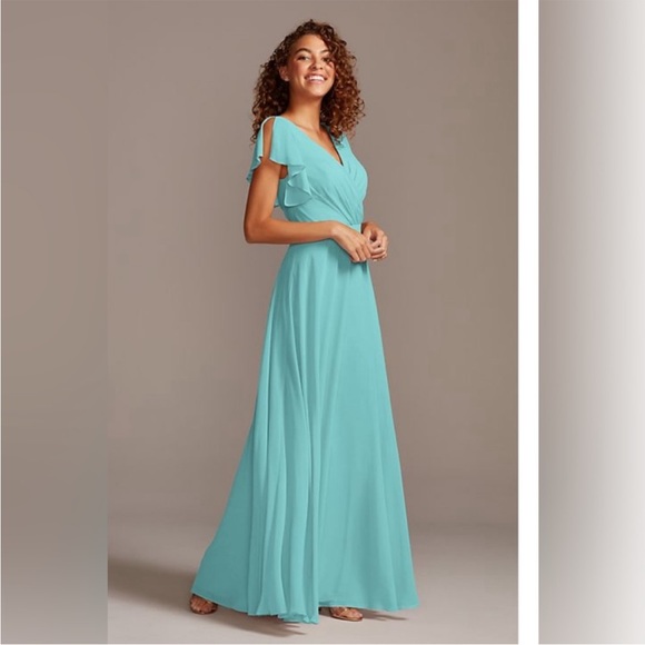 DAVID’s BRIDAL SPA FLUTTER SLEEVE BRIDESMAID DRESS SIZE 6P - Picture 1 of 9